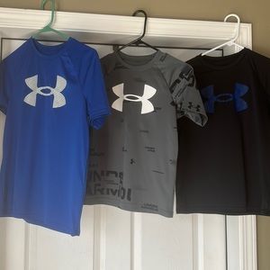 3 Boys under Armour large t shirts